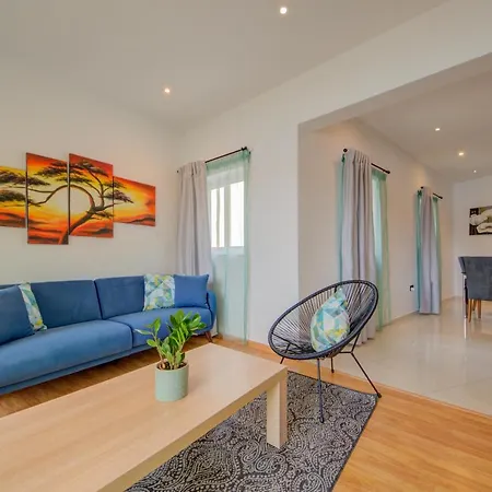 Sapphire Residences - & Penthouse In By Shortletsmalta