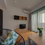 Sapphire Residences - & Penthouse In By Shortletsmalta
