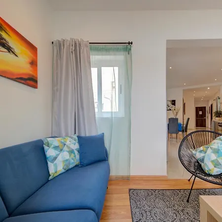 Apartment Sapphire Residences - & Penthouse In By Shortletsmalta *