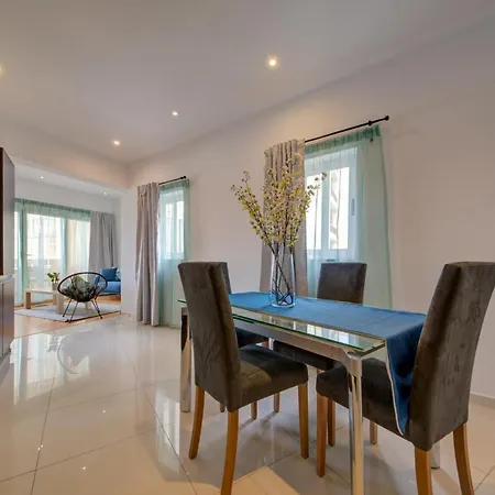 Sapphire Residences - & Penthouse In By Shortletsmalta * Sliema