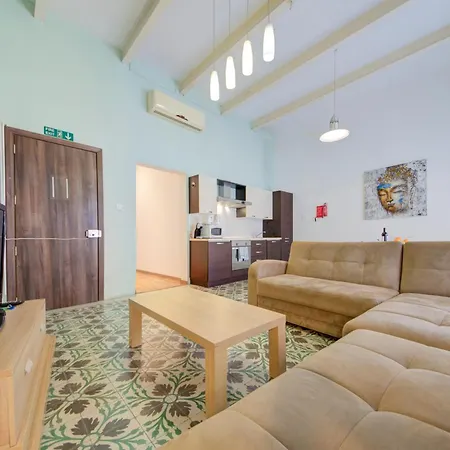 Sapphire Residences - & Penthouse In By Shortletsmalta Sliema