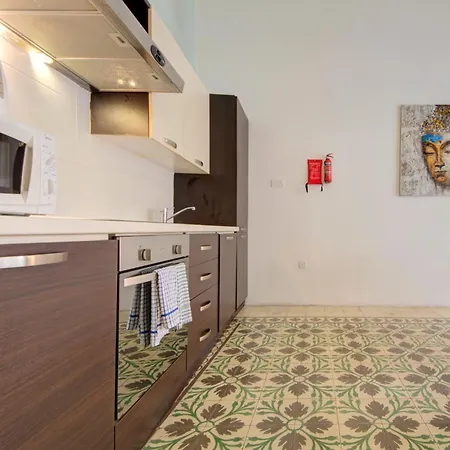 Sapphire Residences - & Penthouse In By Shortletsmalta Apartment Sliema