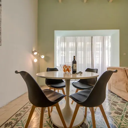 Apartment Sapphire Residences - & Penthouse In By Shortletsmalta *