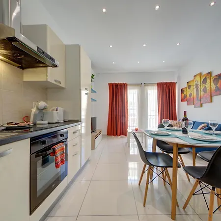 Apartment Sapphire Residences - & Penthouse In By Shortletsmalta Sliema