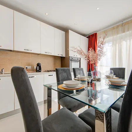 Apartamento Sapphire Residences - & Penthouse In By Shortletsmalta *