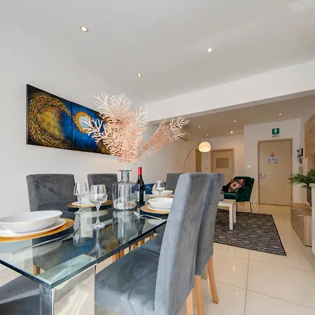 Sapphire Residences - & Penthouse In By Shortletsmalta Apartment Sliema