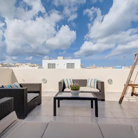 Sapphire Residences - & Penthouse In By Shortletsmalta Sliema