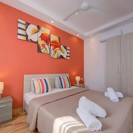 Apartment Sapphire Residences - & Penthouse In By Shortletsmalta