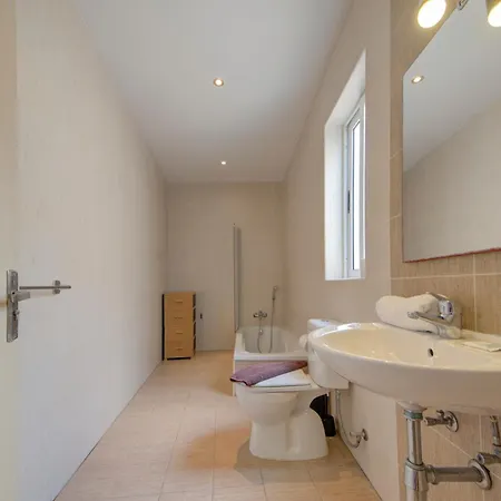 Sapphire Residences - & Penthouse In By Shortletsmalta