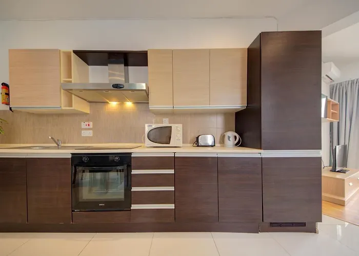 Sapphire Residences - & Penthouse In By Shortletsmalta Διαμέρισμα