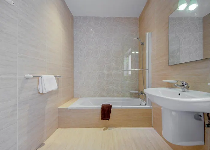 Sapphire Residences - & Penthouse In By Shortletsmalta