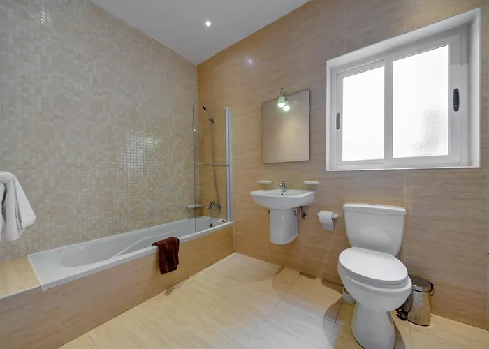 Sapphire Residences - & Penthouse In By Shortletsmalta Διαμέρισμα Σλιέμα