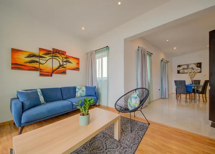 Sapphire Residences - & Penthouse In By Shortletsmalta