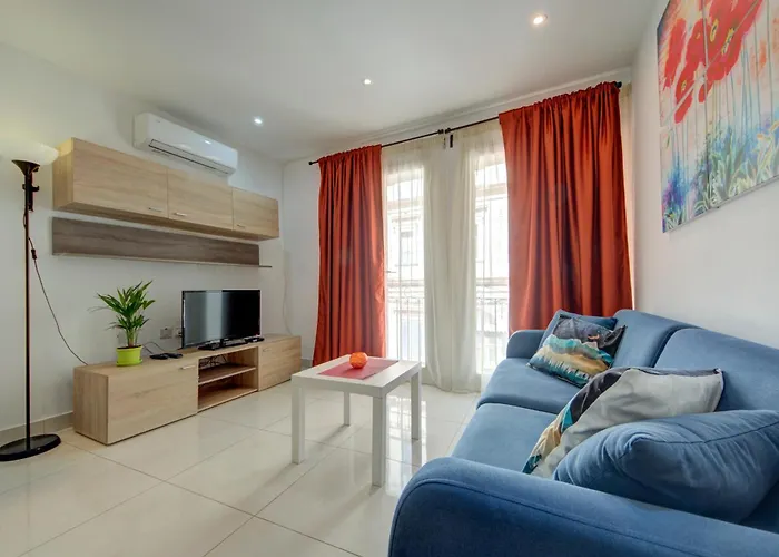 Sapphire Residences - & Penthouse In By Shortletsmalta