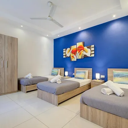 Sapphire Residences - & Penthouse In By Shortletsmalta شقة *