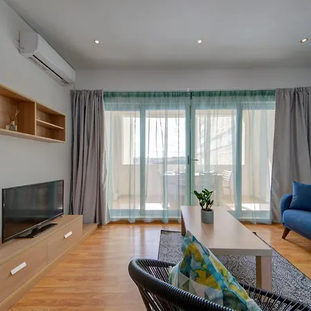 Sapphire Residences - & Penthouse In By Shortletsmalta شقة